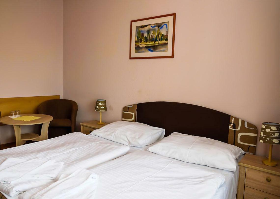 Hotel Atrium Malacky Eksteriør billede
