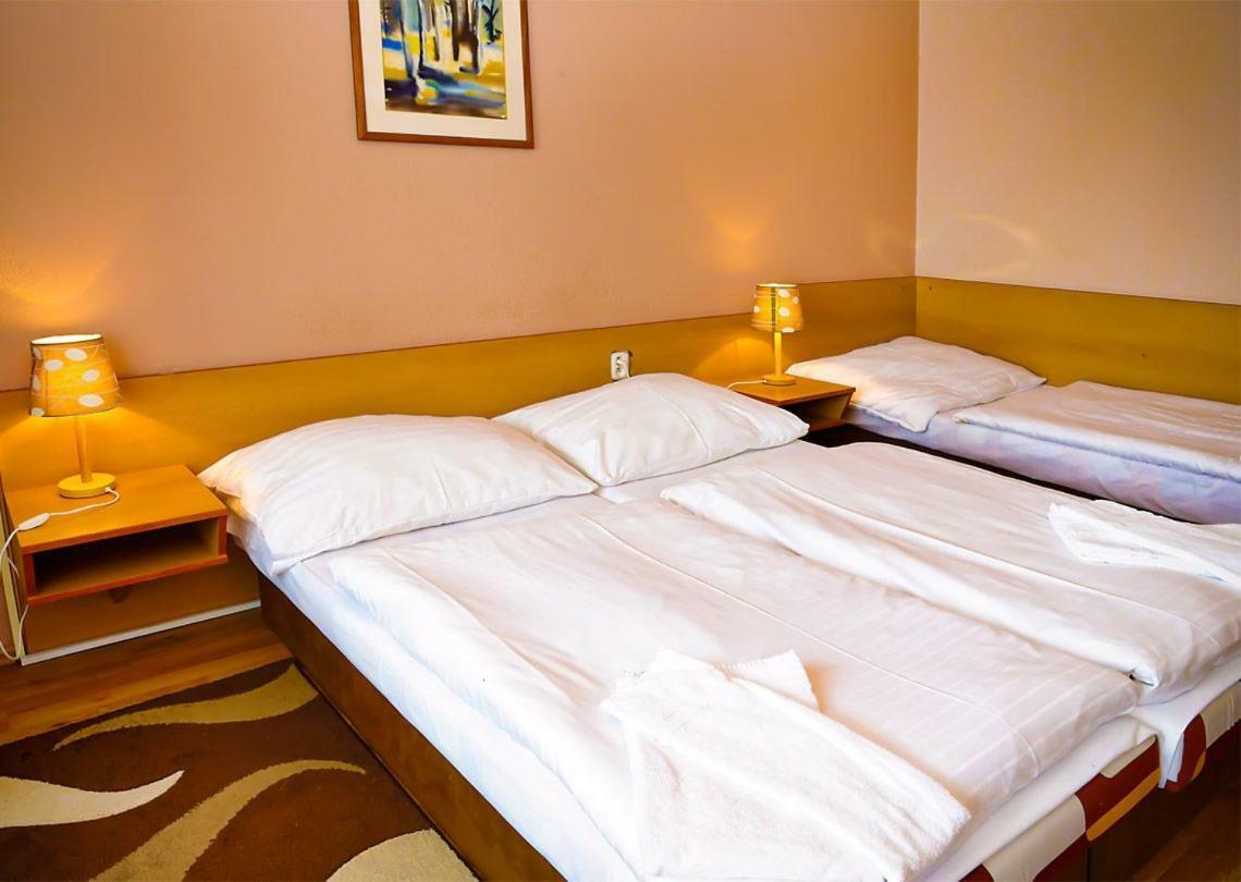 Hotel Atrium Malacky Eksteriør billede